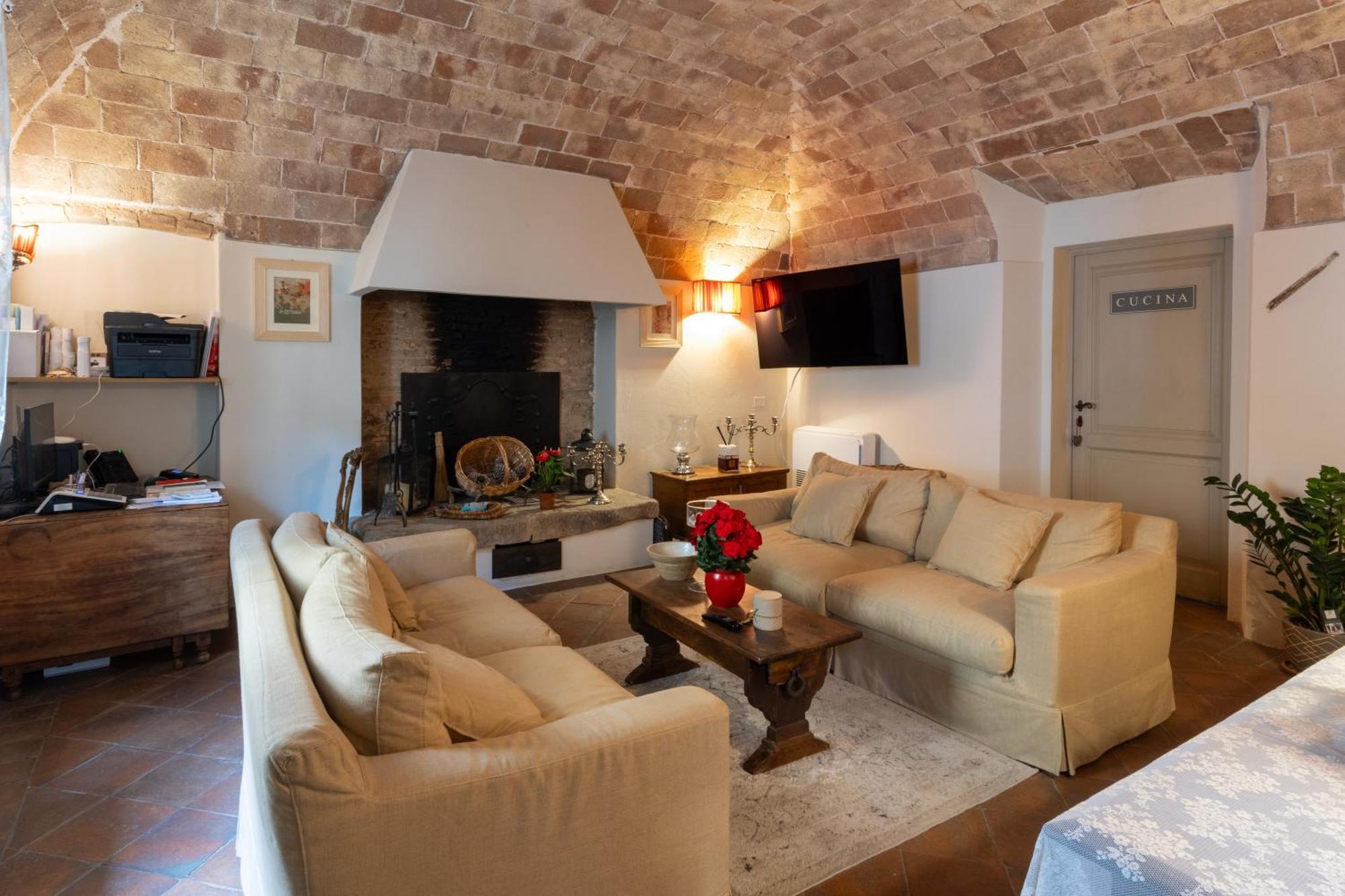 La Locanda Di Villa Toscana ビッボーナ エクステリア 写真